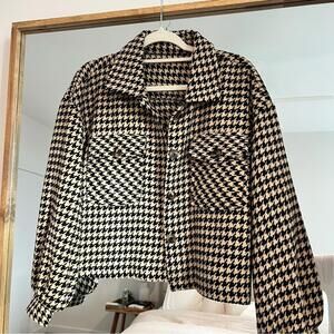 Beige Houndstooth Cropped Jacket